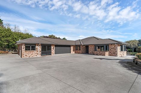 Photo of property in 5b Raukawa Grove, Waiuku, 2123