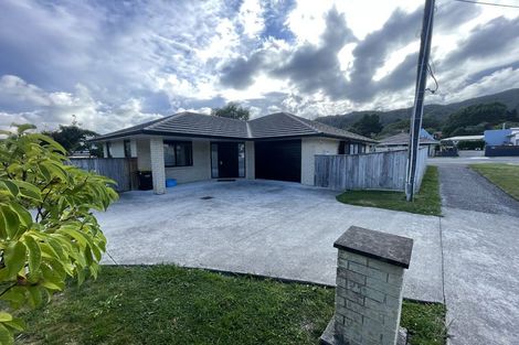 Photo of property in 386 Stokes Valley Road, Stokes Valley, Lower Hutt, 5019