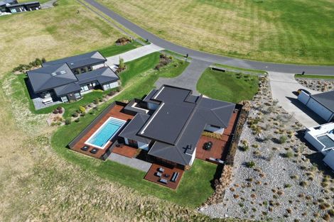 Photo of property in 14 The Fairways, Kinloch, Taupo, 3377