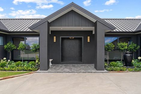 Photo of property in 24 Coralie Place, Lansdowne, Masterton, 5810