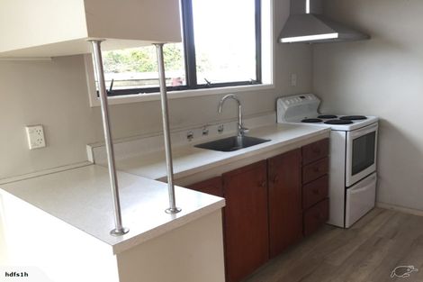 Photo of property in 7 Poinsettia Place, Henderson, Auckland, 0610