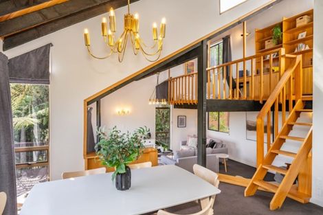 Photo of property in 38 Stanhope Grove, Korokoro, Lower Hutt, 5012