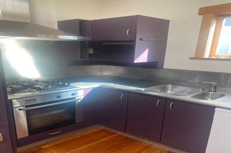Photo of property in 16 Bolton Street, Petone, Lower Hutt, 5012