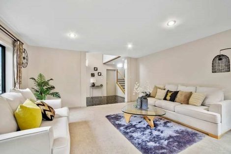 Photo of property in 29 The Avenue, Albany, Auckland, 0632