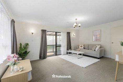 Photo of property in 52 Sladden Street, Naenae, Lower Hutt, 5011