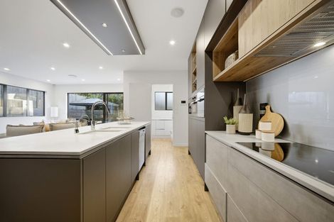 Photo of property in 5 Luff Place, Long Bay, Auckland, 0630