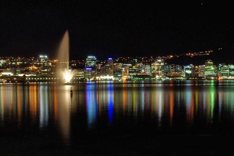 Photo of property in The Capital, 370 Oriental Parade, Oriental Bay, Wellington, 6011