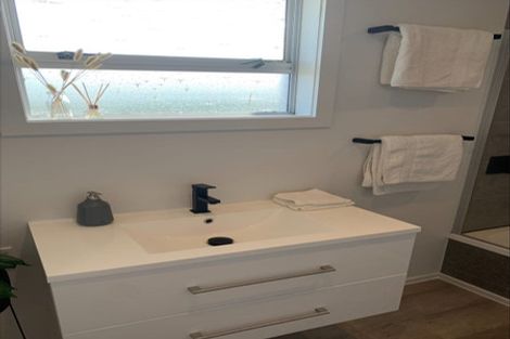 Photo of property in 50 Kilmarnock Street, Wallacetown, 9816