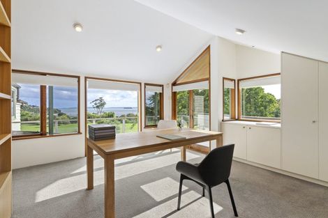 Photo of property in 247 Broomfields Road, Whitford, Howick, 2571