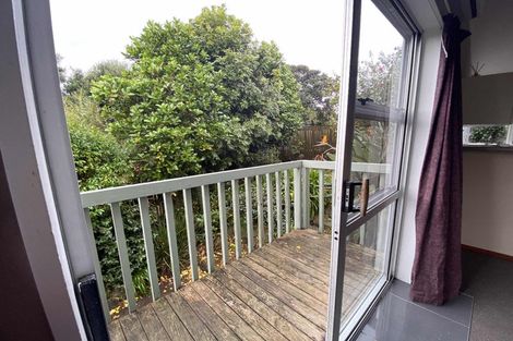 Photo of property in 88 William Bayes Place, Red Beach, 0932