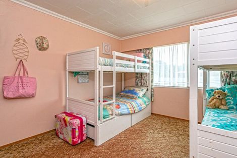 Photo of property in 117a Patuwai Drive, Whangamata, 3620