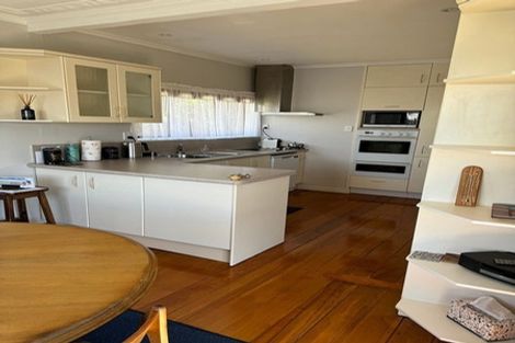 Photo of property in 48 Litten Road, Cockle Bay, Auckland, 2014