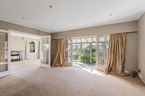 Photo of property in 12 Ladbrokes Place, Fendalton, Christchurch, 8052