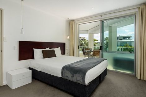 Photo of property in 207/136 Marine Parade, Mount Maunganui, 3116