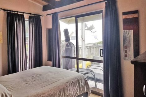 Photo of property in 104 Ocean Beach Road, Tairua, 3508