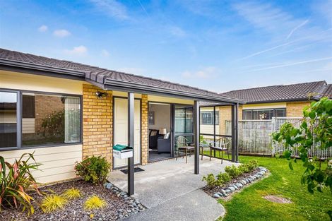 Photo of property in 27/197 Royal Road, Massey, Auckland, 0614