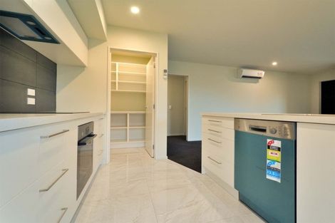 Photo of property in 2 Keeper Close, Woodend, 7610