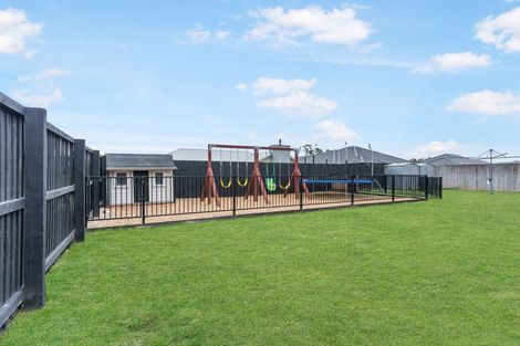 Photo of property in 11 Newman Road, Rolleston, 7614