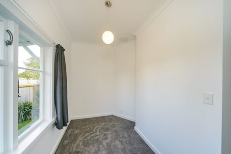 Photo of property in 57b Crewe Crescent, Hokowhitu, Palmerston North, 4410