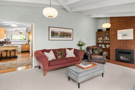 Photo of property in 21 Upham Crescent, Taradale, Napier, 4112