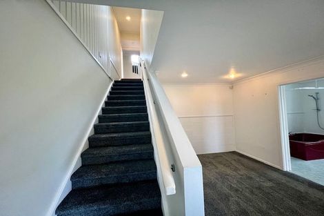 Photo of property in 24 Vipond Road, Stanmore Bay, Whangaparaoa, 0932