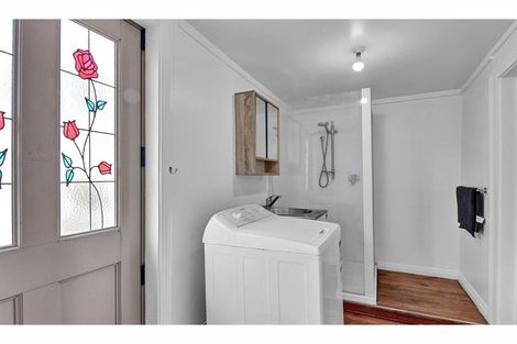 Photo of property in 21 Penfold Square, Leithfield, 7481