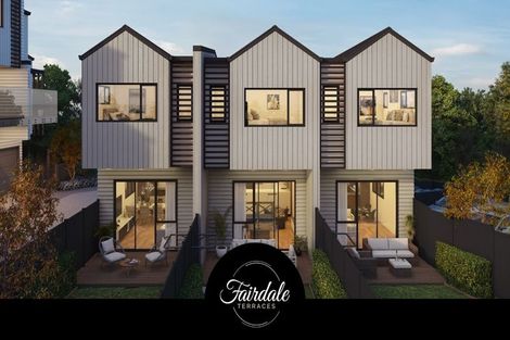 Photo of property in 2/13 Fairdale Place, Birkdale, Auckland, 0626