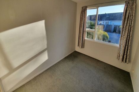 Photo of property in 9b Jade Place, Parklands, Christchurch, 8083