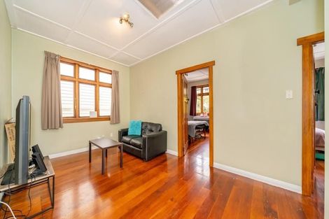 Photo of property in 39 Adams Terrace, Aro Valley, Wellington, 6021