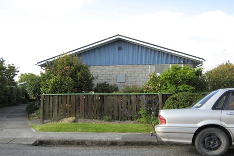Photo of property in 6 Walker Place, Rangiora, 7400