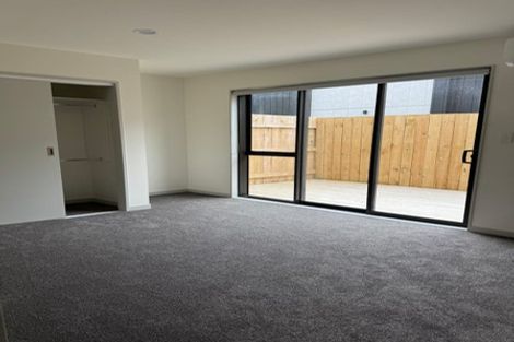 Photo of property in 7/218 Rosebank Road, Avondale, Auckland, 1026