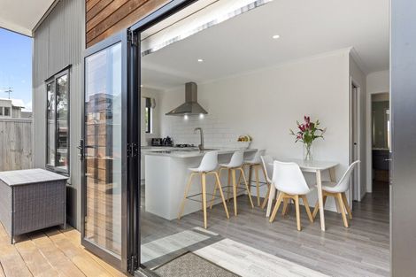 Photo of property in 36a Oceanview Road, Mount Maunganui, 3116