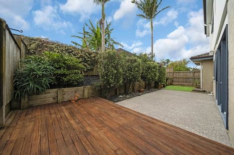 Photo of property in 11 Gordal Place, Flat Bush, Auckland, 2016
