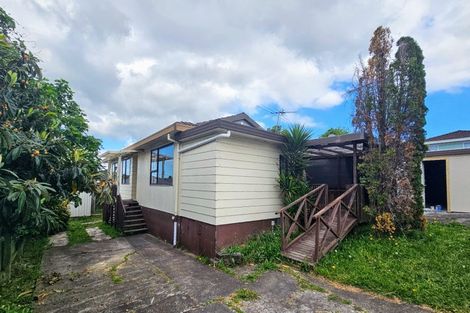 Photo of property in 1/151 Te Irirangi Drive, Flat Bush, Auckland, 2019