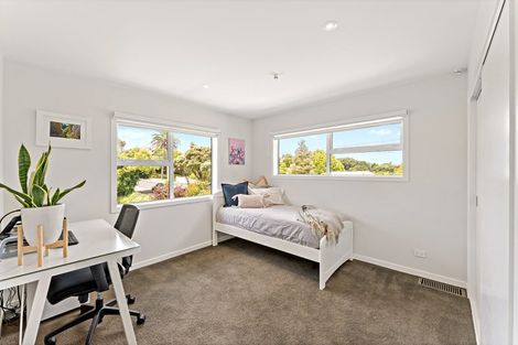 Photo of property in 16 Rewi Street, Torbay, Auckland, 0630