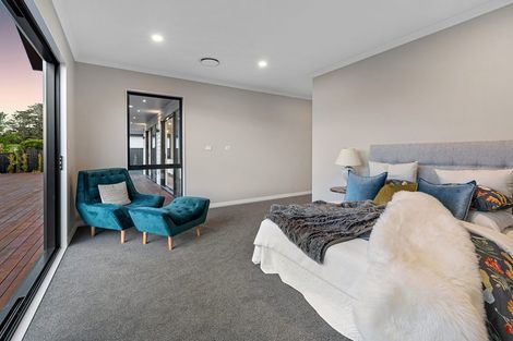 Photo of property in 56 Kewa Road, Albany Heights, Auckland, 0632