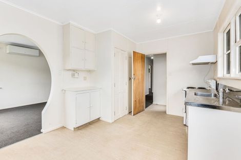 Photo of property in 171 Sievers Grove, Cannons Creek, Porirua, 5024