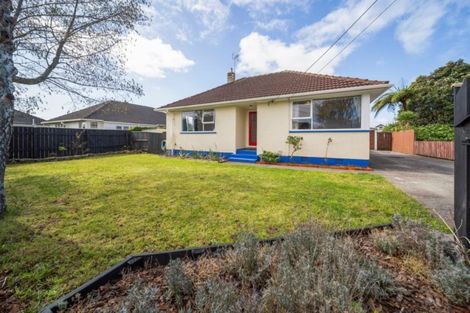 Photo of property in 4 Raleigh Street, Vogeltown, New Plymouth, 4310