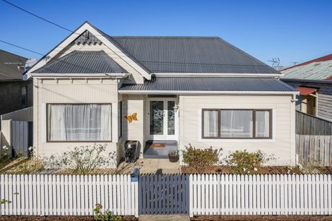Photo of property in 17 Bellona Street, Saint Kilda, Dunedin, 9012
