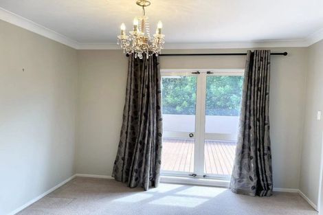 Photo of property in 2 Kaniere Place, Half Moon Bay, Auckland, 2012