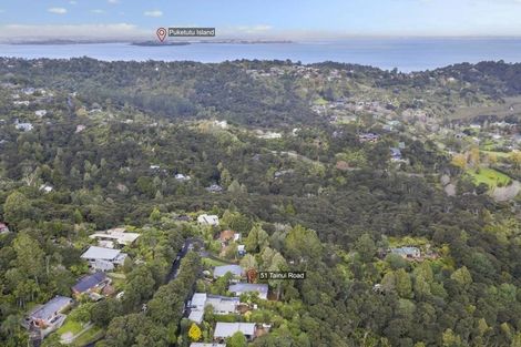 Photo of property in 51 Tainui Road, Titirangi, Auckland, 0604