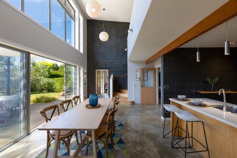 Photo of property in 17 Campbell Street, Nelson South, Nelson, 7010