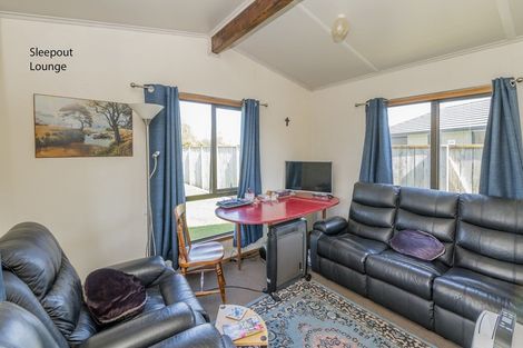 Photo of property in 64 Edinburgh Terrace, Foxton Beach, Foxton, 4815