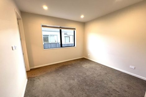 Photo of property in 10 Rossbeg Lane, Flat Bush, Auckland, 2019
