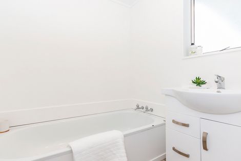 Photo of property in 2a Bandipur Terrace, Broadmeadows, Wellington, 6035