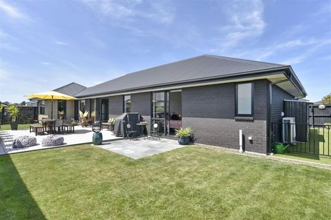 Photo of property in 22 Selfe Crescent, Burwood, Christchurch, 8083