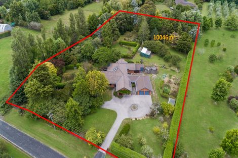 Photo of property in 24 Jack Paterson Road, Opaheke, Papakura, 2584