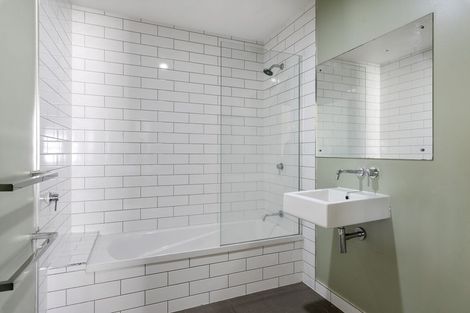 Photo of property in 99 Beresford Street, Bayswater, Auckland, 0622