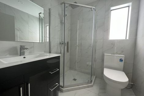 Photo of property in 1/43 Ranui Avenue, Ranui, Auckland, 0612