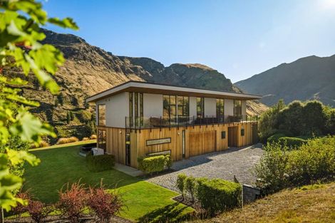 Photo of property in 142 Littles Road, Dalefield, Queenstown, 9371